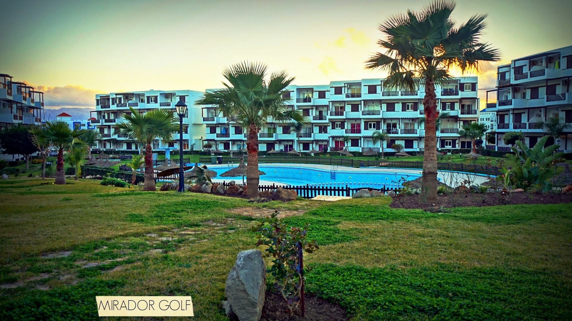 Mirador Golf Appart-Hotel Cabo Negro Ngoại thất bức ảnh